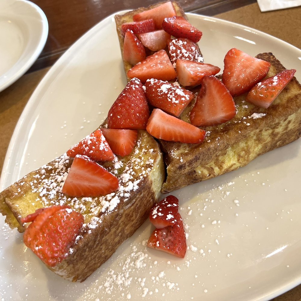 Lumes Pancake House - Stuffed French Toast - Breakfast & Brunch Near Me - Palos Heights, Illinois Lumes Pancake House - Stuffed French Toast - Breakfast & Brunch Near Me - Palos Heights, Illinois