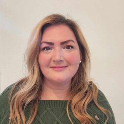 Tuscany Salon - REXANA LEACH - EXPERT IN HAIR REPLACEMENT AND RESTORATION
Meet Rexana Leach, the heart and soul behind Tuscany Salon.