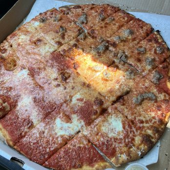 The Last Round Tavern - Half cheese half sausage pizza. INCREDIBLE - Pizza Near Me - San Jose, California