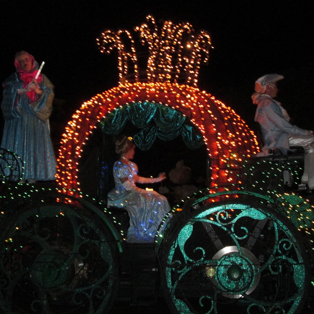 Main Street Electrical Parade - Cinderella-2014 - Performing Arts Near Me - Orlando, Florida Main Street Electrical Parade - Cinderella-2014 - Performing Arts Near Me - Orlando, Florida