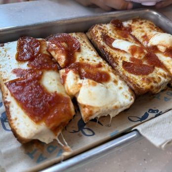 Mendocino Farms - Kids Pizza - Sandwiches Near Me - Rancho Cucamonga, California Mendocino Farms - Kids Pizza - Sandwiches Near Me - Rancho Cucamonga, California