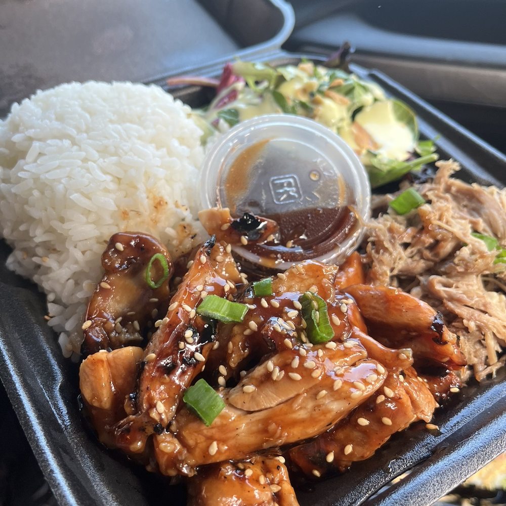 Kealoha's BBQ - Lilikoi Teriyaki Chicken + Kalua Pork Plate - Combo - Barbeque Near Me - Denver, Colorado