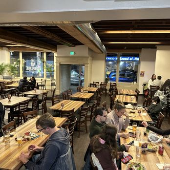 Steeplejack - Union on Hawthorne - Cafeteria! - Breweries Near Me - Portland, Oregon Steeplejack - Union on Hawthorne - Cafeteria! - Breweries Near Me - Portland, Oregon