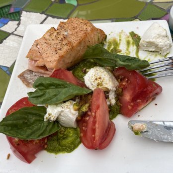 Robins Restaurant - Caprese Salad with Grilled Salmon - New American Near Me - Cambria, California Robins Restaurant - Caprese Salad with Grilled Salmon - New American Near Me - Cambria, California