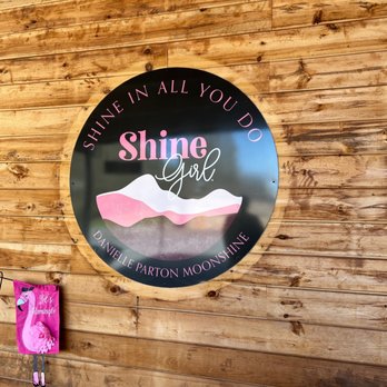 Shine Girl - Distilleries Near Me - Sevierville, Tennessee