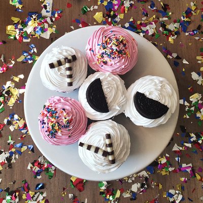 Cold Stone Creamery by null