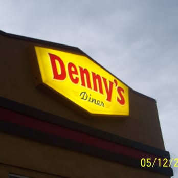Denny's - the front of a restaurant - American Near Me - Kingdom City, Missouri