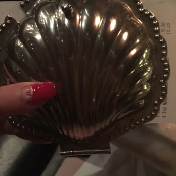 The Clam Bar - Seafood Near Me - New York, New York