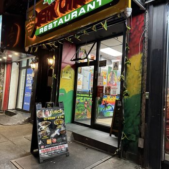 Peppas Jerk Chicken - Caribbean Near Me - New York, New York