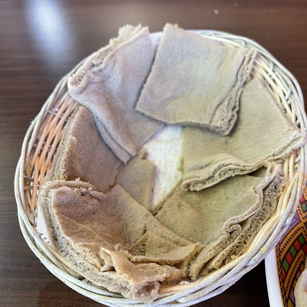 Dilla's - Gluten-free injera - Ethiopian Near Me - Minneapolis, Minnesota