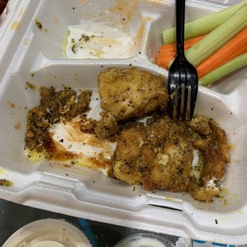 Wing Legends - 5 boneless wings - Chicken Wings Near Me - San Diego, California Wing Legends - 5 boneless wings - Chicken Wings Near Me - San Diego, California