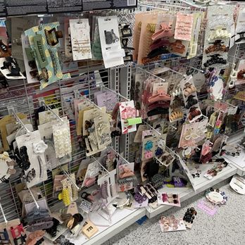 Ross Dress for Less - Department Stores Near Me - Oxnard, California