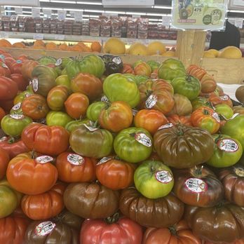 Berkeley Bowl Marketplace - Grocery Near Me - Berkeley, California