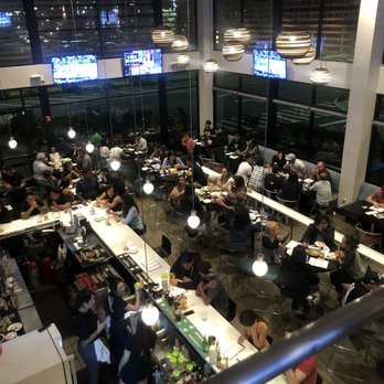 DB Grill - Excellent atmosphere lighting food professional staff is like a football team and the music is like club nice job Master Duck - New American Near Me - Kapolei, Hawaii