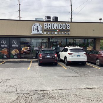 Bronco's Burritos - Mexican Near Me - Justice, Illinois