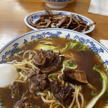 Xiang Xiang Noodle - C1. Traditional Beef Sirloin Noodle Soup - Chinese Near Me - Sunnyvale, California Xiang Xiang Noodle - C1. Traditional Beef Sirloin Noodle Soup - Chinese Near Me - Sunnyvale, California