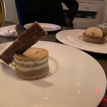 Mooo.... Beacon Hill - Pumpkin cheesecake with peanut brittle on top - Steakhouses Near Me - Boston, Massachusetts