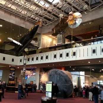 Smithsonian - Main Hall - Museums Near Me - Washington, DC, District of Columbia Smithsonian - Main Hall - Museums Near Me - Washington, DC, District of Columbia