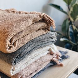 HOME - Plant Dyed Handwoven Blankets