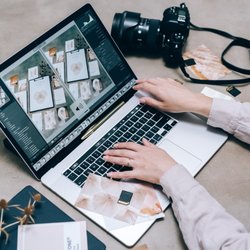 Your Photo Assistant - Is the technology overwhelming? We help with organizing your collection. Teach you how, organize with you or do it all for you.