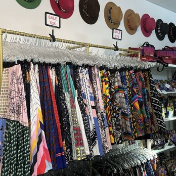 John + Juliana - Skirts and hats - Jewelry Near Me - Las Vegas, Nevada John + Juliana - Skirts and hats - Jewelry Near Me - Las Vegas, Nevada