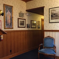 Mariposa Hotel Inn - Around the front reception area