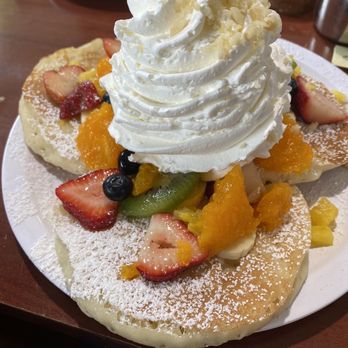 Eggs 'n Things - Waikiki Beach Eggspress - Rainbow pancakes - Breakfast & Brunch Near Me - Honolulu, Hawaii Eggs 'n Things - Waikiki Beach Eggspress - Rainbow pancakes - Breakfast & Brunch Near Me - Honolulu, Hawaii