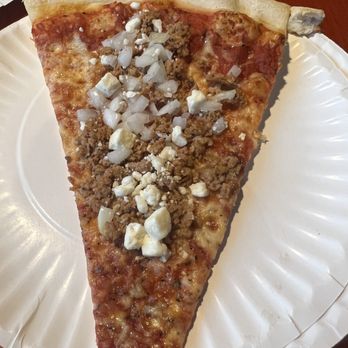 DeLosa's Pizza - Fake sausage feta onion pizza. Cold old slice with raw onion and shit ass service from the fella that thinks he's a NY OG lol - Pizza Near Me - Madeira Beach, Florida DeLosa's Pizza - Fake sausage feta onion pizza. Cold old slice with raw onion and shit ass service from the fella that thinks he's a NY OG lol - Pizza Near Me - Madeira Beach, Florida