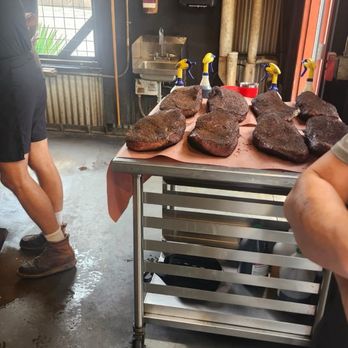 Terry Black's Barbecue - Brisket for Every Taste! - Barbeque Near Me - Lockhart, Texas