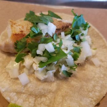 Bartaco Chastain Park - Grilled Baja fish taco, comes with slaw, onions and cilantro. Highly recommended - Mexican Near Me - Atlanta, Georgia