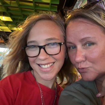 Bo's Beach - Me an my mom - New American Near Me - Fort Lauderdale, Florida