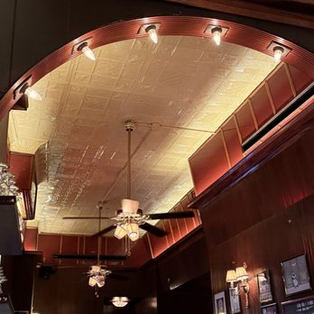 Jr and Son - Restaurant back room - Italian Near Me - Brooklyn, New York