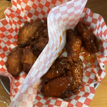 El Rincon Pizzeria & Wings - Wings - Pizza Near Me - Rialto, California