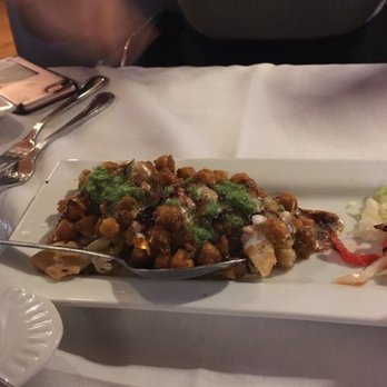 Ayesha Fine Dining - Samosa chaat - Indian Near Me - Miami, Florida