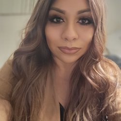 Mandi & Co. Salon
