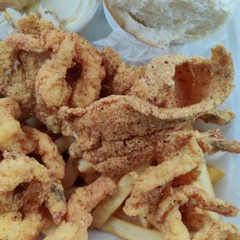 Anna's Fish Market - Thinnest pieces of "fish" pure batter - Seafood Markets Near Me - Carson, California