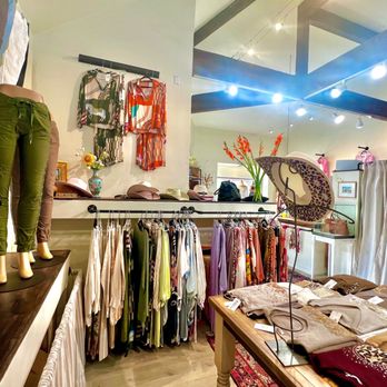 I Wear Italy - More store views - Women's Clothing Near Me - Palm Desert, California I Wear Italy - More store views - Women's Clothing Near Me - Palm Desert, California