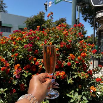 Cafe Jolie - Breakfast & Brunch Near Me - Alameda, California