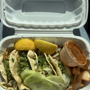 Tacos El Jerry - Food Trucks Near Me - Watsonville, California Tacos El Jerry - Food Trucks Near Me - Watsonville, California
