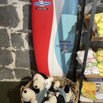 Snoopy's Surf Shop - Souvenir Shops Near Me - Haleiwa, Hawaii Snoopy's Surf Shop - Souvenir Shops Near Me - Haleiwa, Hawaii