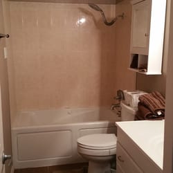 Summer Wind Terrace Town Homes - Full bathtub with a jacuzzi tub this is downstairs where the master bedroom is
