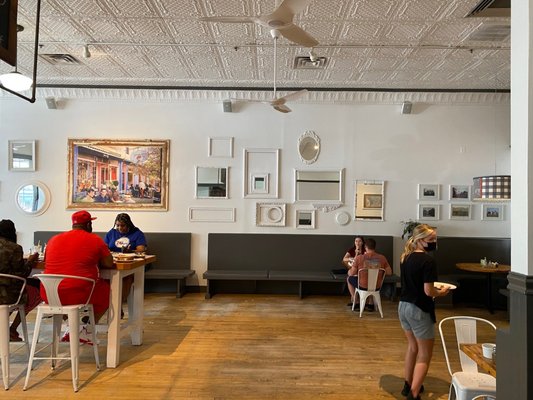 Sabrina's Cafe by null