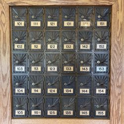 Woodside Mail Office