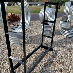Mikey's - 4'x4' 1/2 face cord capacity outdoor rack, black finish, painted steel