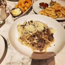 Bucatini tartufo