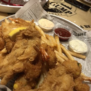 Bubba Gump Shrimp Co. - Seafood Near Me - Edmonton, Alberta
