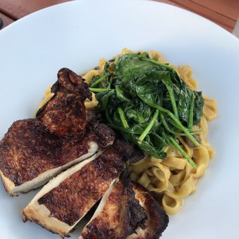Tempo - roasted chicken marsala with fresh fettuccini - Bars Near Me - Waltham, Massachusetts Tempo - roasted chicken marsala with fresh fettuccini - Bars Near Me - Waltham, Massachusetts