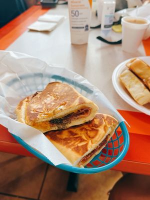 La Familia Bakery 2 by null