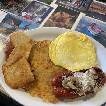 Art's Cafe - Hot Link Sausage with Hashbrowns and scrambled eggs and sourdough - Diners Near Me - San Francisco, California Art's Cafe - Hot Link Sausage with Hashbrowns and scrambled eggs and sourdough - Diners Near Me - San Francisco, California