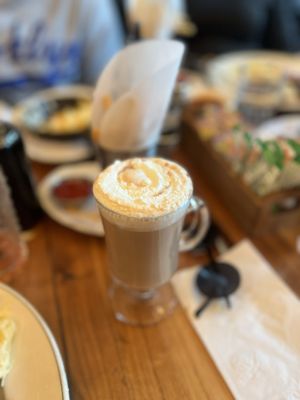 Maison Pickle by null